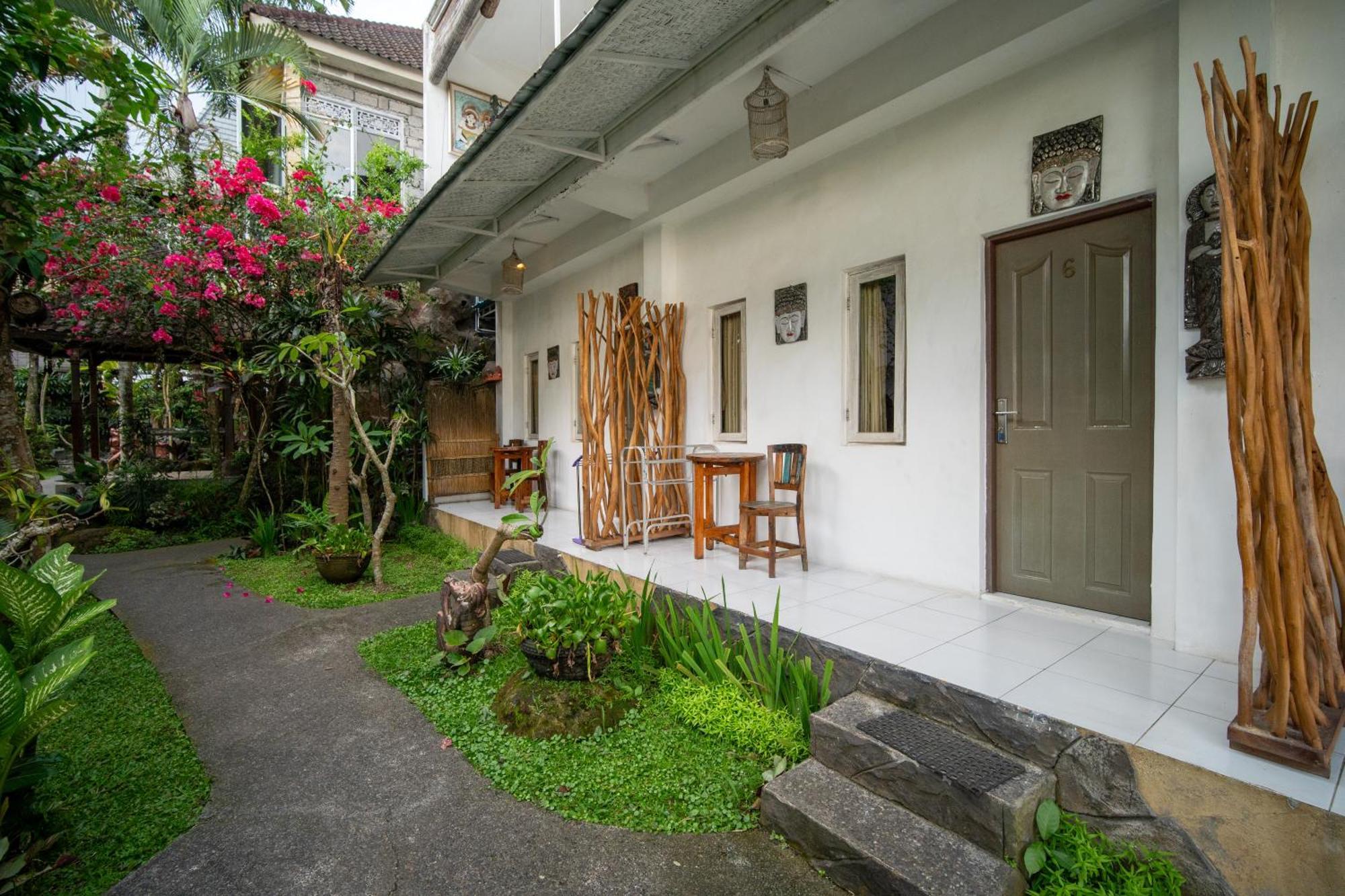 Kubu Sari Ubud Exterior photo