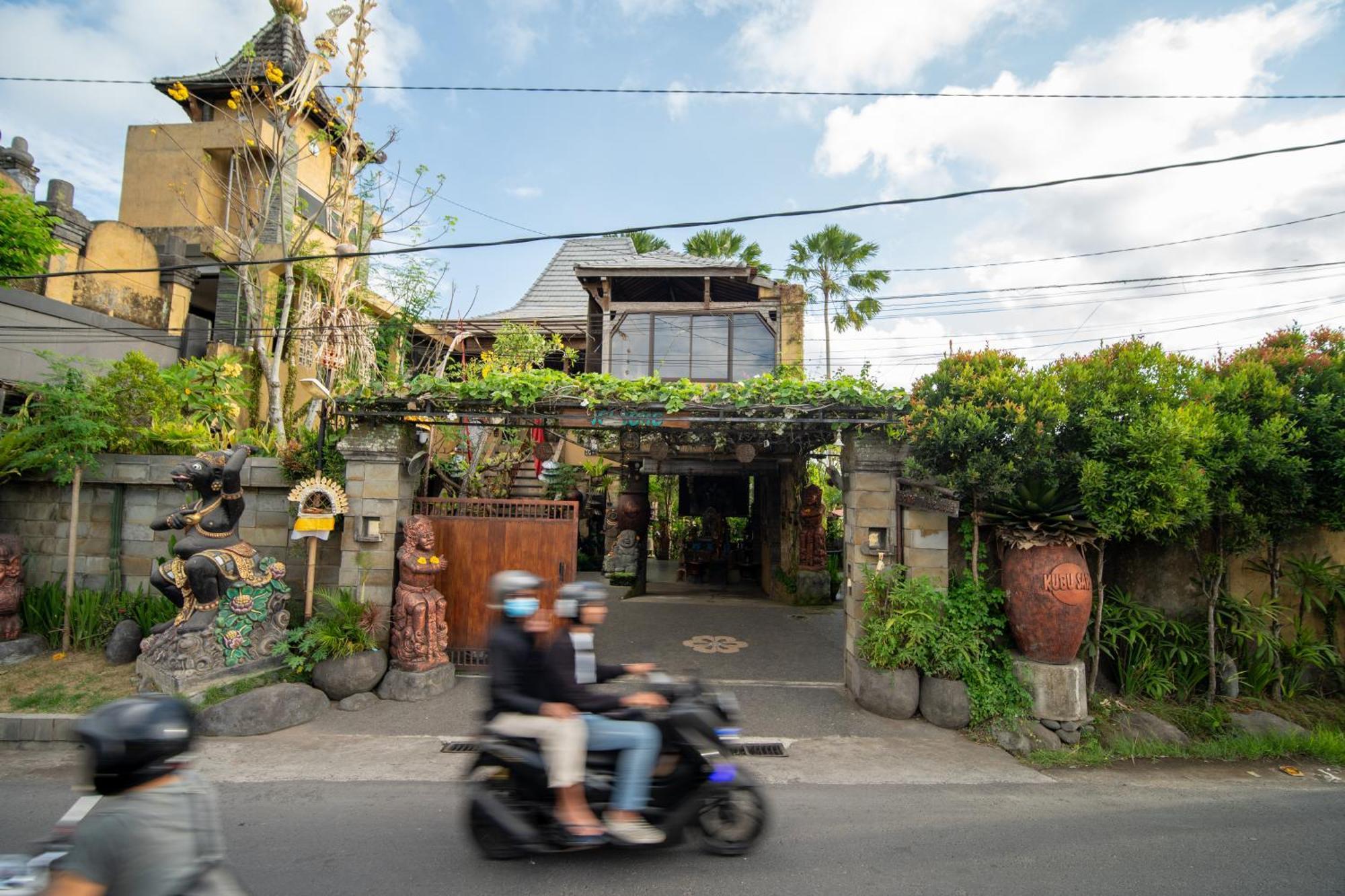 Kubu Sari Ubud Exterior photo